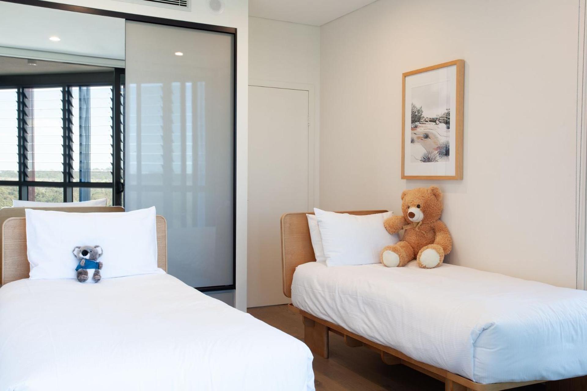 Modern Splendour, Macquarie Park I30 Sydney