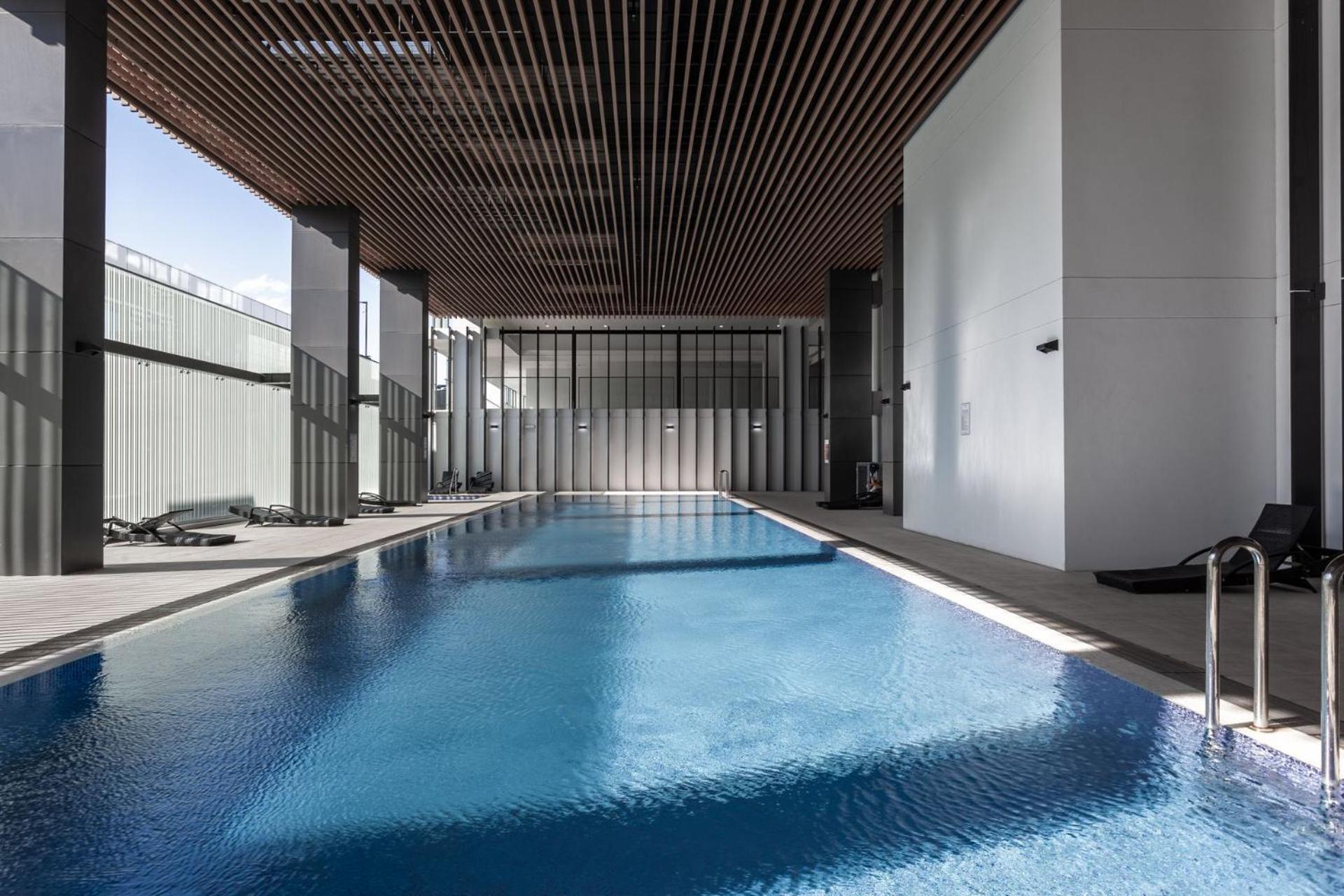Modern Splendour, Macquarie Park I30 *